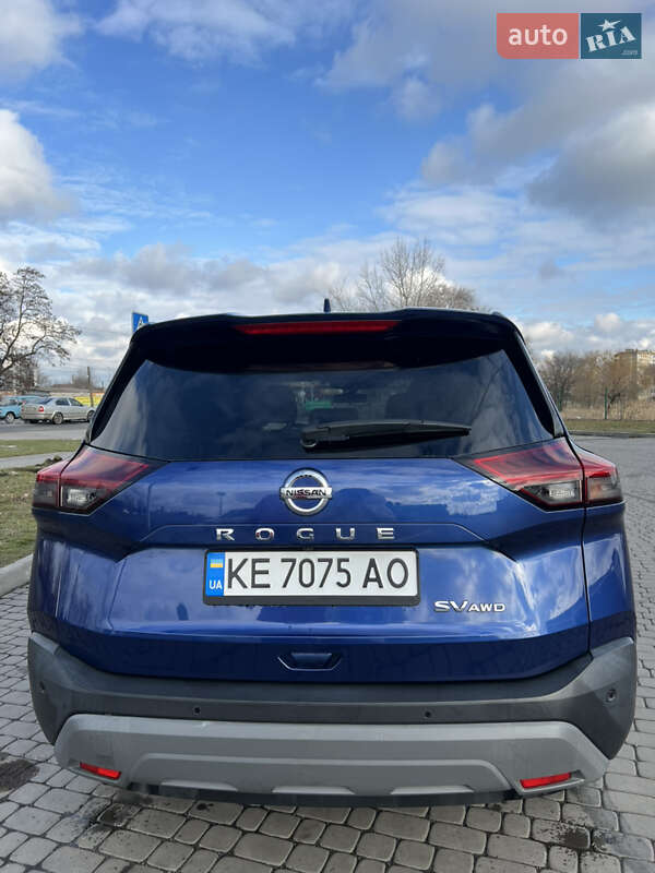 Внедорожник / Кроссовер Nissan Rogue 2021 в Зенькове