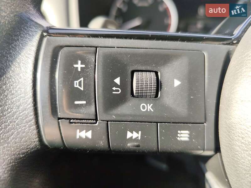 Позашляховик / Кросовер Nissan Rogue 2021 в Києві