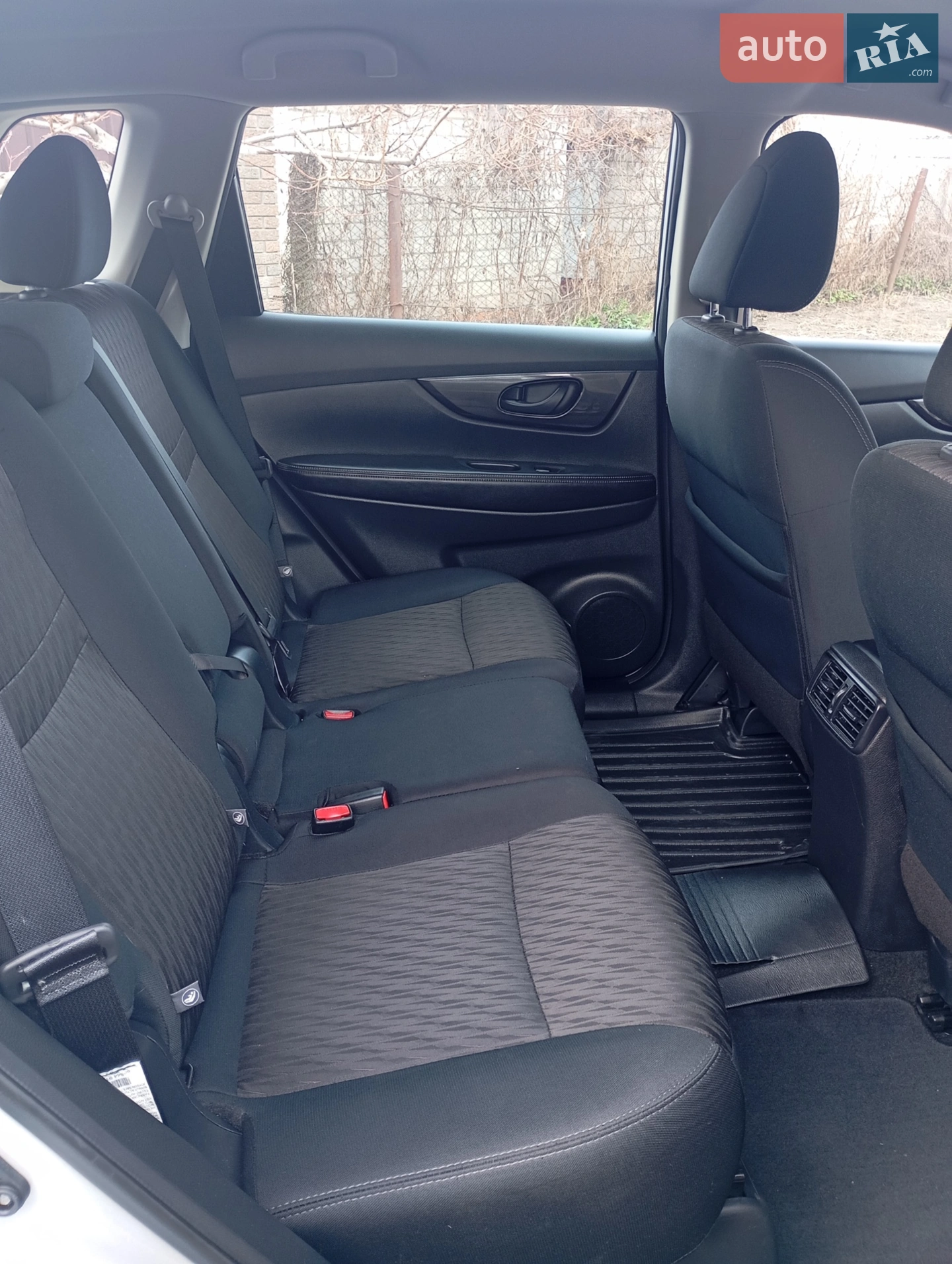 2019 Nissan Rogue - мініатюра 10
