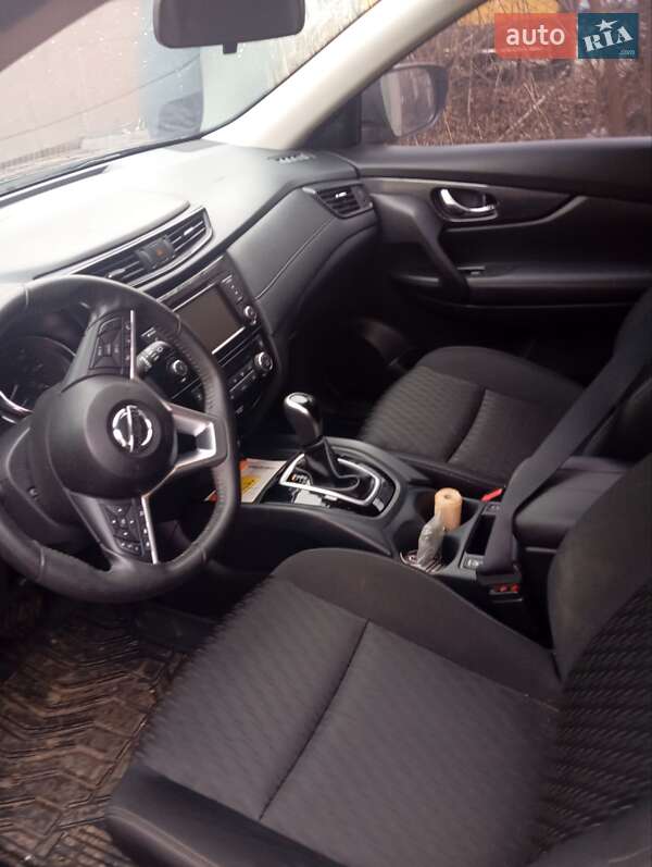 Позашляховик / Кросовер Nissan Rogue 2019 в Полтаві фото 4 Позашляховик / Кросовер Nissan Rogue 2019 в Полтаві