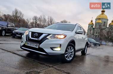 Внедорожник / Кроссовер Nissan Rogue 2018 в Днепре