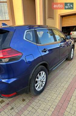 Позашляховик / Кросовер Nissan Rogue 2016 в Івано-Франківську