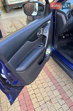 Позашляховик / Кросовер Nissan Rogue 2016 в Івано-Франківську