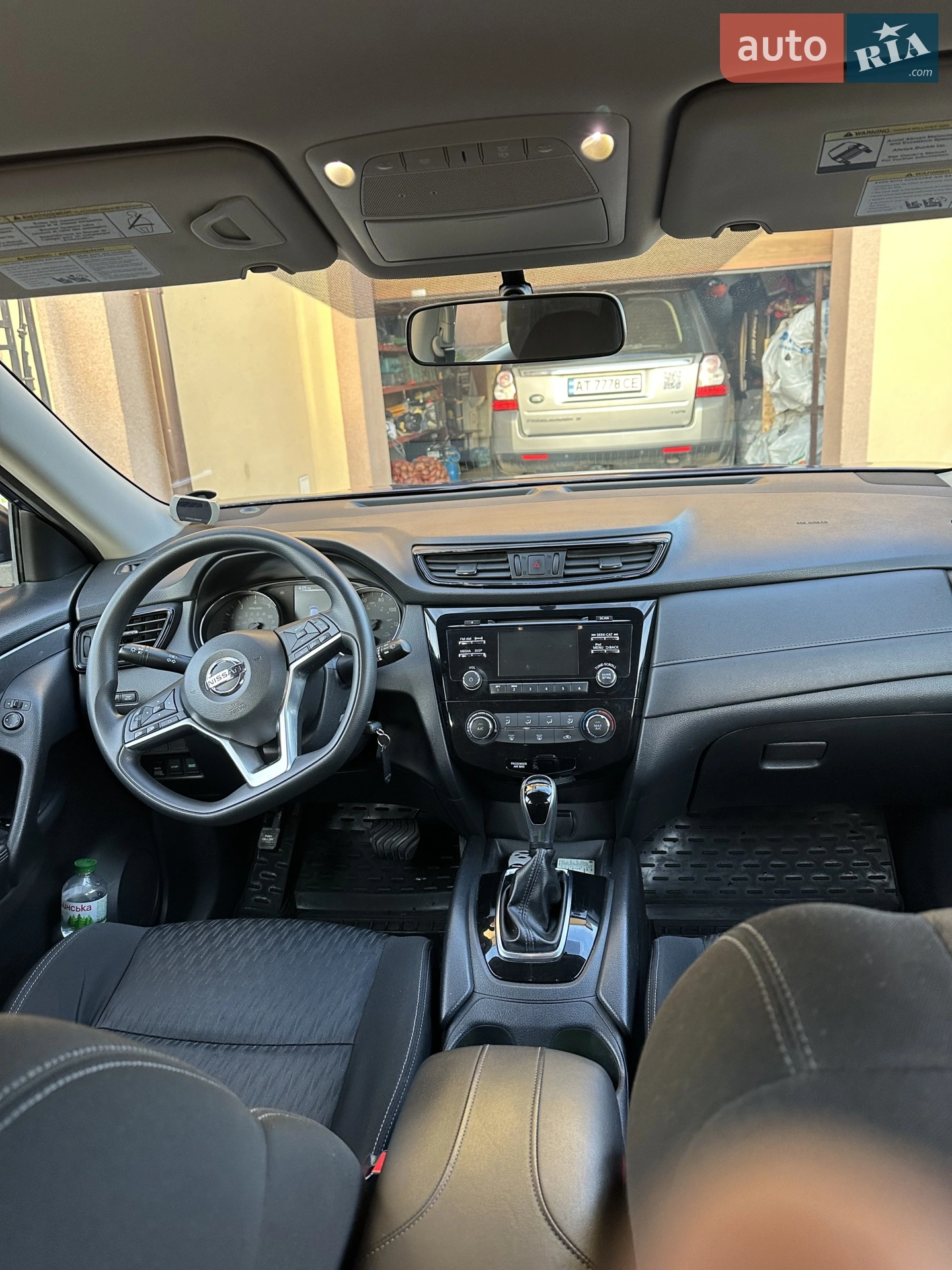 2016 Nissan Rogue - мініатюра 16