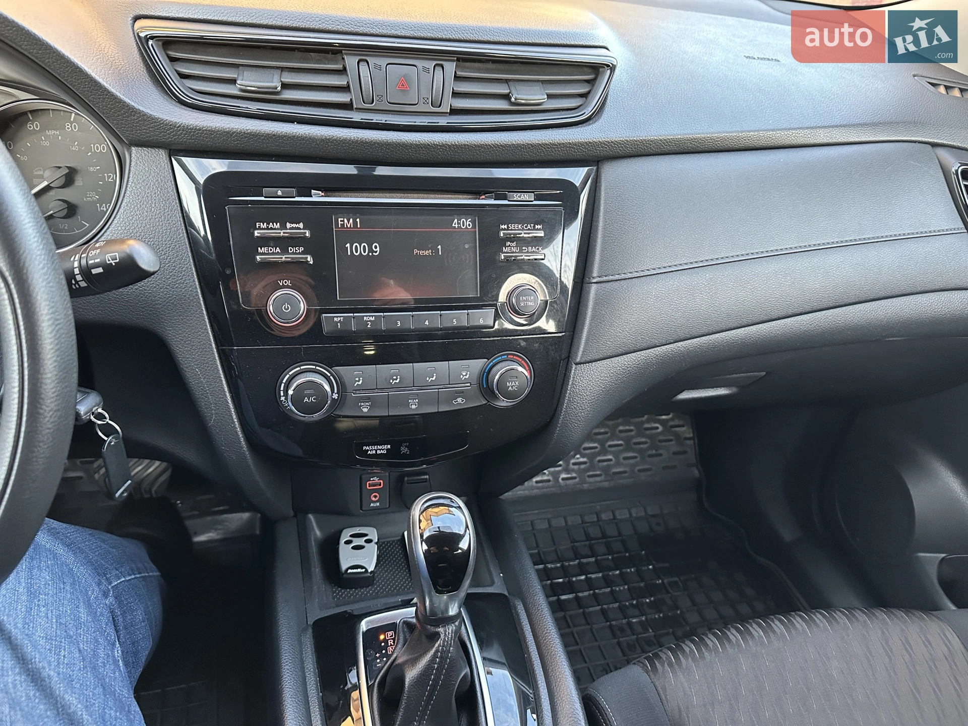 2016 Nissan Rogue - мініатюра 17