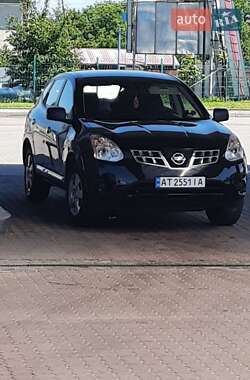 Позашляховик / Кросовер Nissan Rogue 2013 в Івано-Франківську