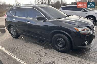 Позашляховик / Кросовер Nissan Rogue 2016 в Кам'янському