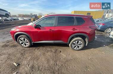 Внедорожник / Кроссовер Nissan Rogue 2022 в 