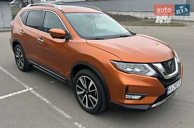 Внедорожник / Кроссовер Nissan Rogue 2019 в Киеве