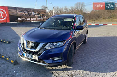 Внедорожник / Кроссовер Nissan Rogue 2018 в Каменец-Подольском