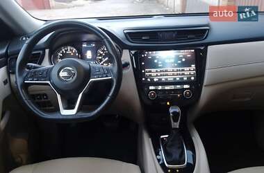 Позашляховик / Кросовер Nissan Rogue 2018 в Кривому Розі