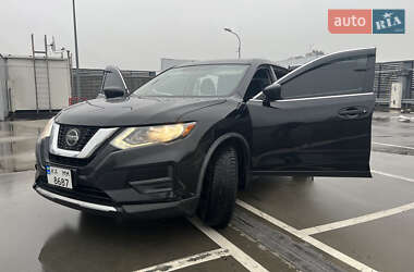 Позашляховик / Кросовер Nissan Rogue 2017 в Києві