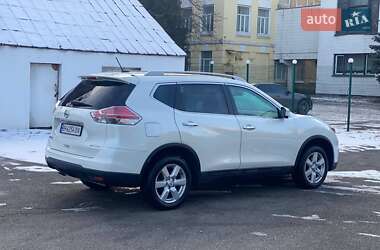 Позашляховик / Кросовер Nissan Rogue 2015 в Києві