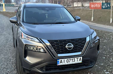 Внедорожник / Кроссовер Nissan Rogue 2020 в Киеве