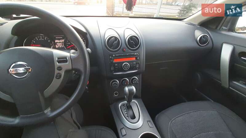 Внедорожник / Кроссовер Nissan Rogue 2013 в Ивано-Франковске