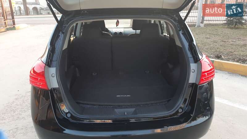 Внедорожник / Кроссовер Nissan Rogue 2013 в Ивано-Франковске