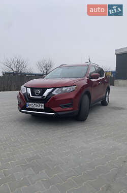 Внедорожник / Кроссовер Nissan Rogue 2018 в Житомире