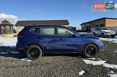 Внедорожник / Кроссовер Nissan Rogue 2017 в Луцке