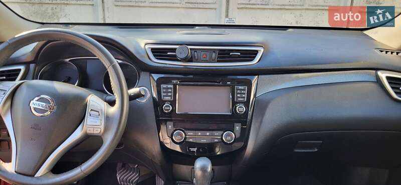 Внедорожник / Кроссовер Nissan Rogue 2014 в Одессе