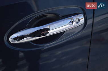 Внедорожник / Кроссовер Nissan Rogue 2015 в Киеве