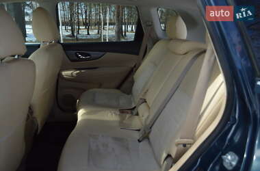 Внедорожник / Кроссовер Nissan Rogue 2015 в Киеве