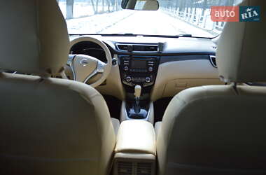 Внедорожник / Кроссовер Nissan Rogue 2015 в Киеве