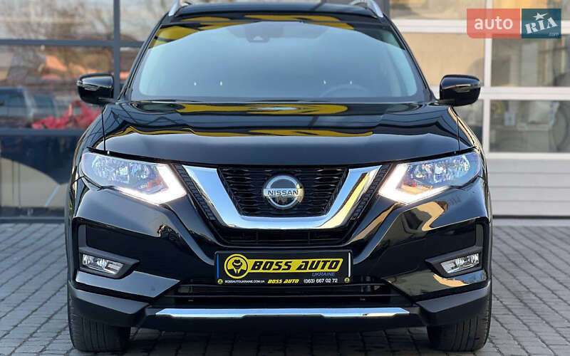 Внедорожник / Кроссовер Nissan Rogue 2020 в Ивано-Франковске