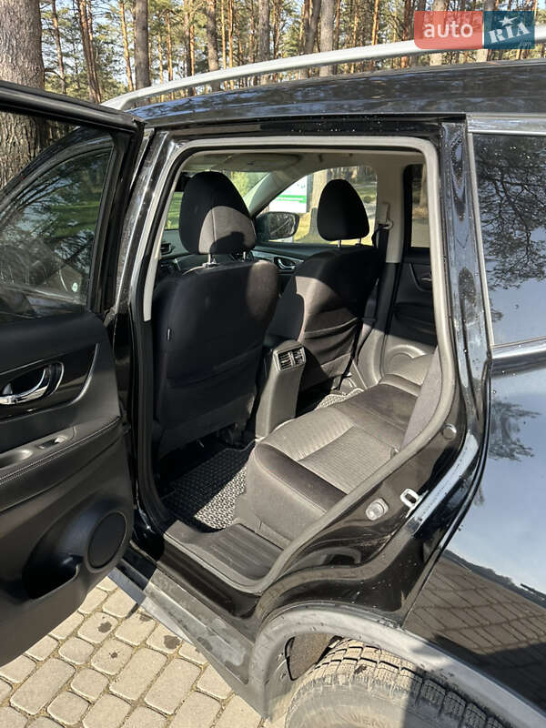 Позашляховик / Кросовер Nissan Rogue 2019 в Маневичах