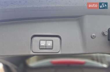 Внедорожник / Кроссовер Nissan Rogue 2020 в 