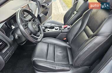 Внедорожник / Кроссовер Nissan Rogue 2020 в 