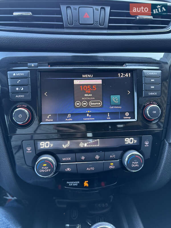 Позашляховик / Кросовер Nissan Rogue 2018 в Луцьку