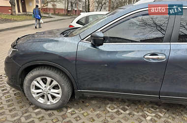 Внедорожник / Кроссовер Nissan Rogue 2014 в 