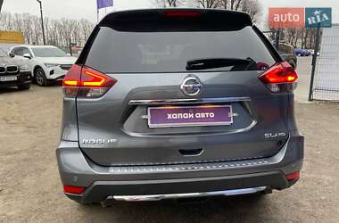 Внедорожник / Кроссовер Nissan Rogue 2019 в 