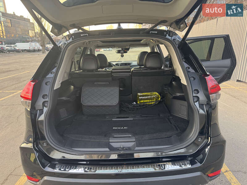 Внедорожник / Кроссовер Nissan Rogue 2017 в Киеве фото 10 Внедорожник / Кроссовер Nissan Rogue 2017 в Киеве