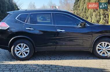 Позашляховик / Кросовер Nissan Rogue 2016 в 