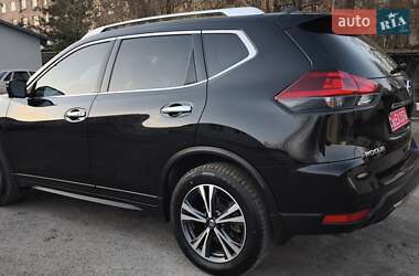 Внедорожник / Кроссовер Nissan Rogue 2020 в Полтаве