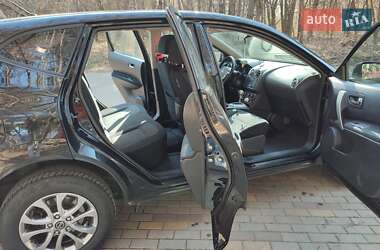 Внедорожник / Кроссовер Nissan Rogue 2012 в 