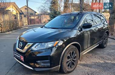 Позашляховик / Кросовер Nissan Rogue 2016 в Києві