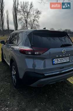 Внедорожник / Кроссовер Nissan Rogue 2021 в 