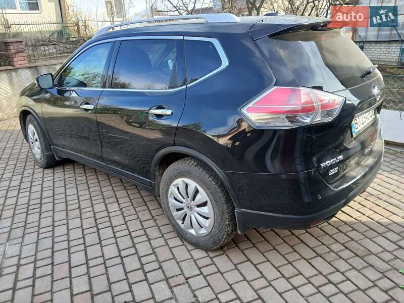 Позашляховик / Кросовер Nissan Rogue 2015 в Теребовлі