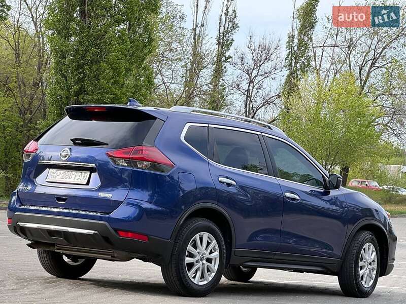 Внедорожник / Кроссовер Nissan Rogue 2019 в Запорожье