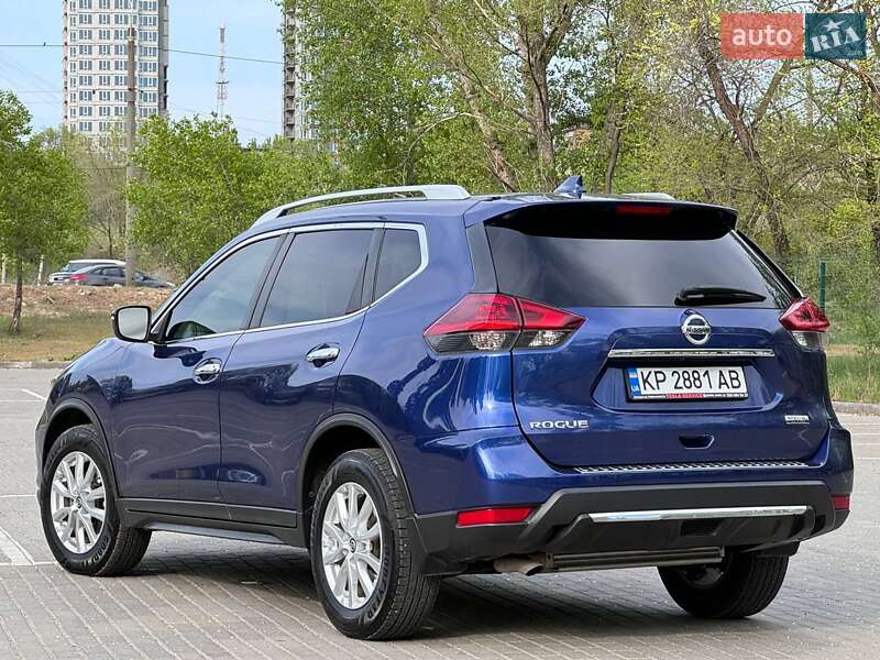 Внедорожник / Кроссовер Nissan Rogue 2019 в Запорожье