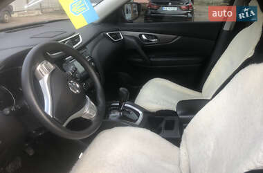 Позашляховик / Кросовер Nissan Rogue 2016 в 