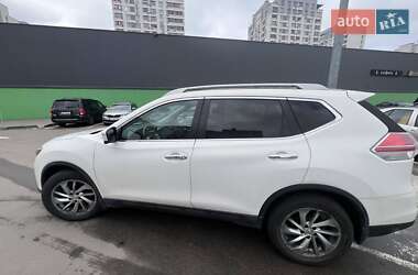 Внедорожник / Кроссовер Nissan Rogue 2014 в 