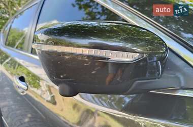 Внедорожник / Кроссовер Nissan Rogue 2014 в 