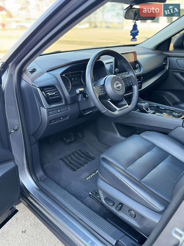 Позашляховик / Кросовер Nissan Rogue 2022 в Тернополі