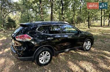 Внедорожник / Кроссовер Nissan Rogue 2014 в Запорожье