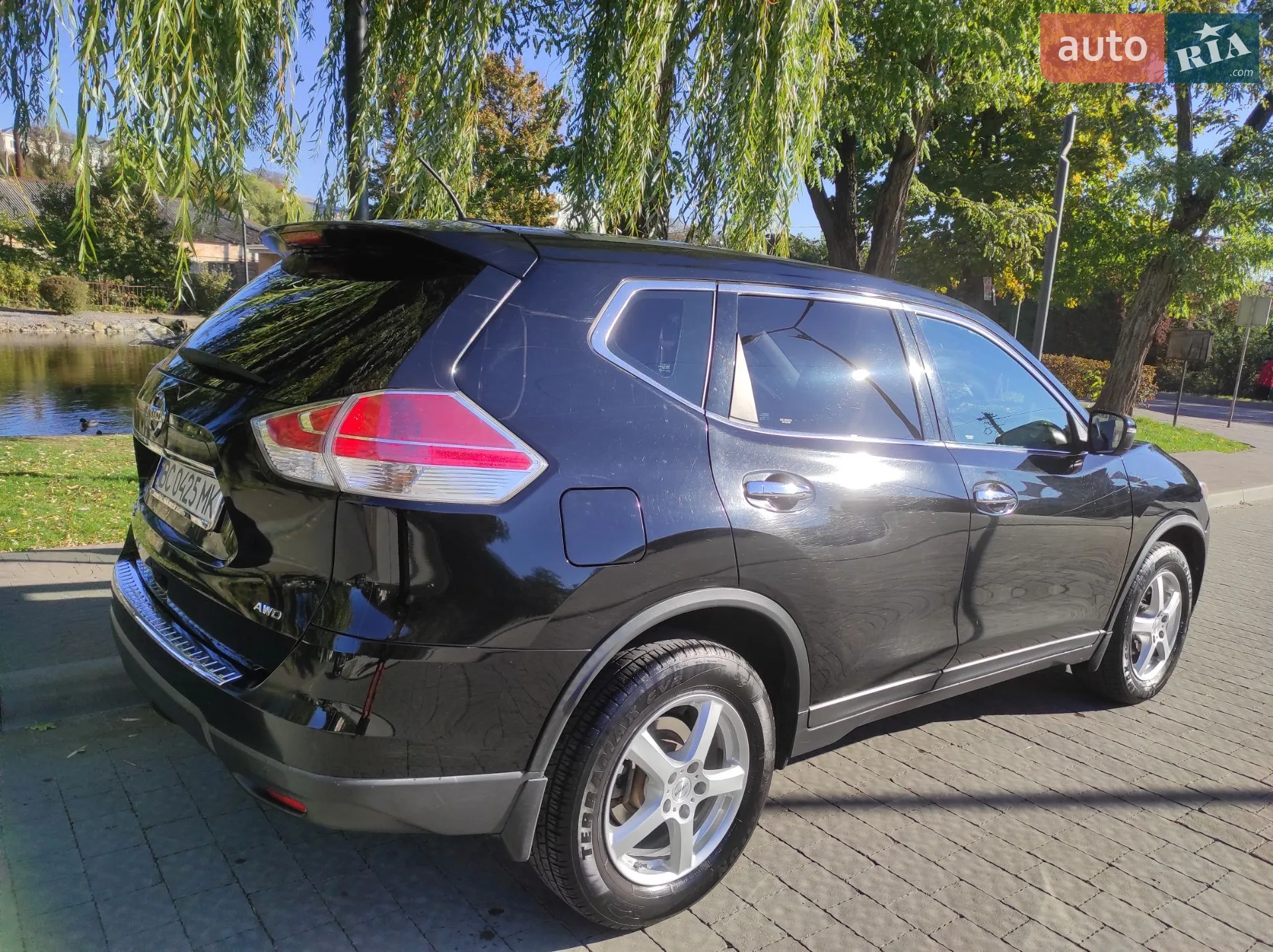 2015 Nissan Rogue - мініатюра 4