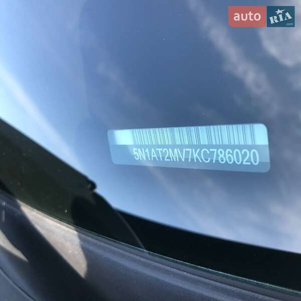 Позашляховик / Кросовер Nissan Rogue 2019 в Києві