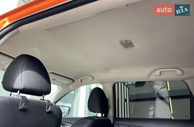 Внедорожник / Кроссовер Nissan Rogue 2016 в 